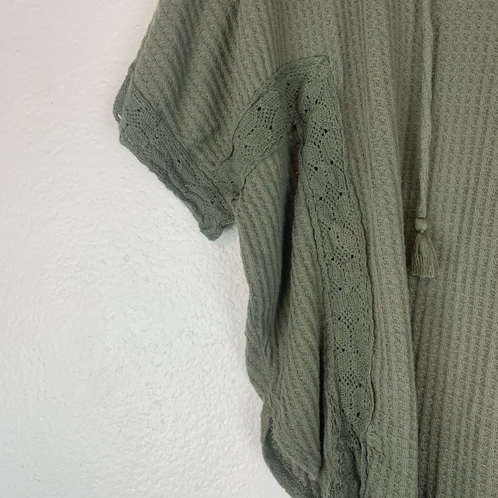 Hollister Shirt Womens Medium Waffle Knit Boho Crochet Oversized Casual Tassel M - Picture 2 of 7